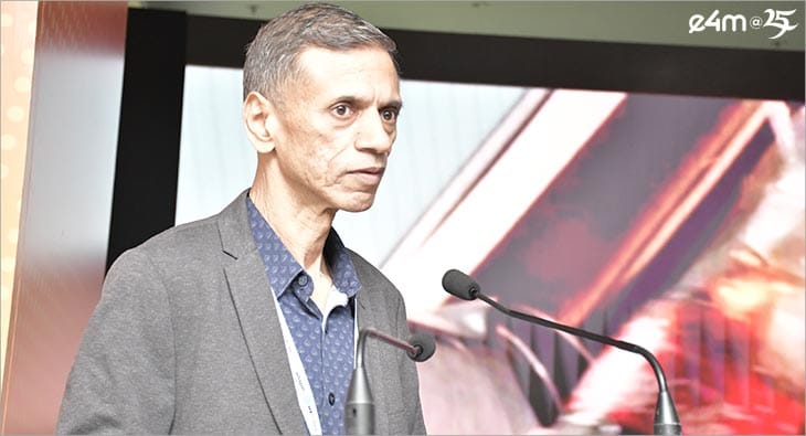 Rajeev Jain, DS Group,?blur=25