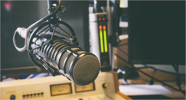 Radio?blur=25