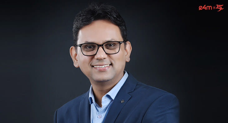Shashank Jha?blur=25