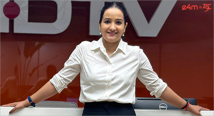 Meenakshi Kandwal?blur=25