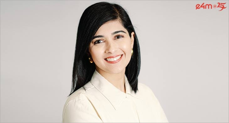 Simrat Sawhney, MOBKOI?blur=25