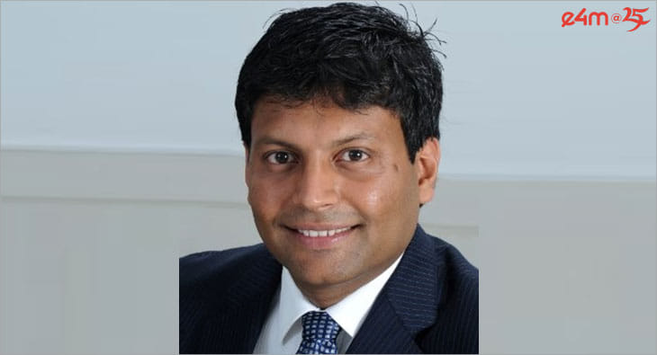 Vineeth Suresh?blur=25