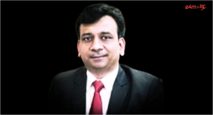 Amit Gupta?blur=25