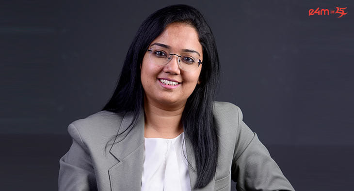 Mrinalini Srinivasan?blur=25