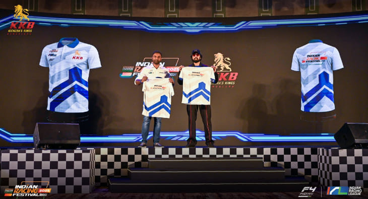 Indian Racing Festival?blur=25