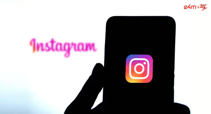 Instagram?blur=25