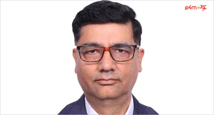 Rakesh Gopal?blur=25