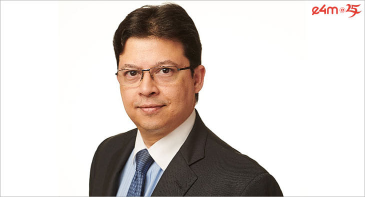 Sandeep Ghosh, Visa?blur=25