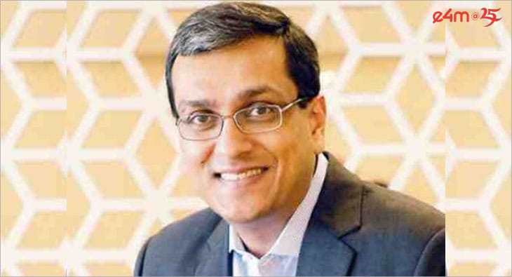 Madhur Deora?blur=25