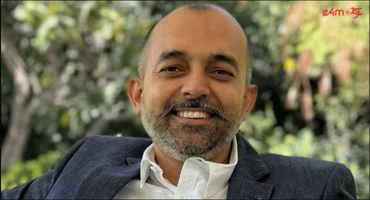 Ajay Mishra?blur=25