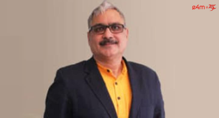 Dalveer Singh?blur=25