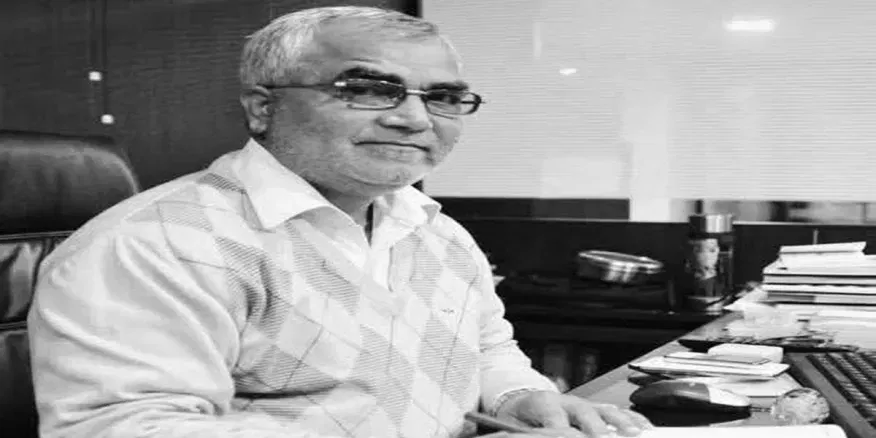 Harinarayan Singh?blur=25