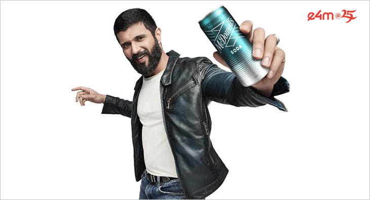 Vijay Deverakonda?blur=25