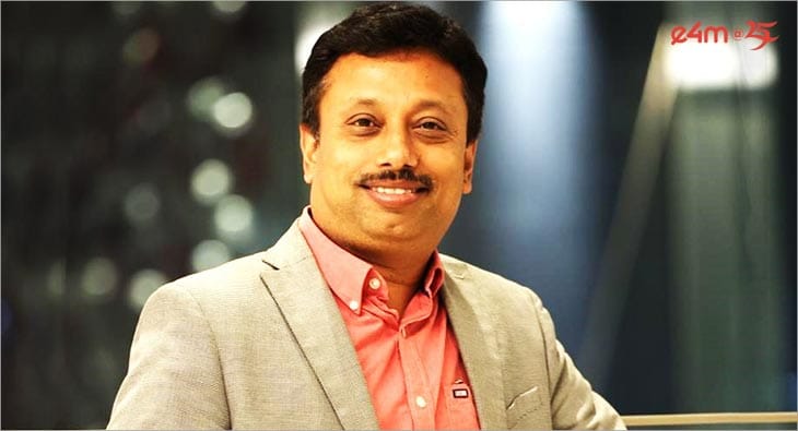 Kaushik Chakraborty?blur=25