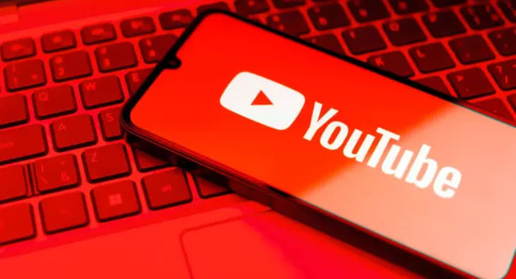 YouTube?blur=25