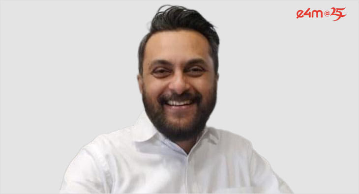 Sumeet Chatterjee?blur=25