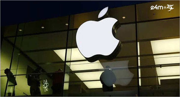 Apple hits record $102 billion revenue in Q4 FY2025 driven by iPhone and India growth?blur=25