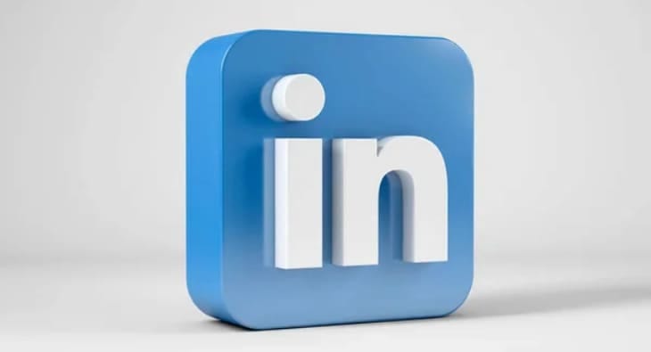 LinkedIn?blur=25