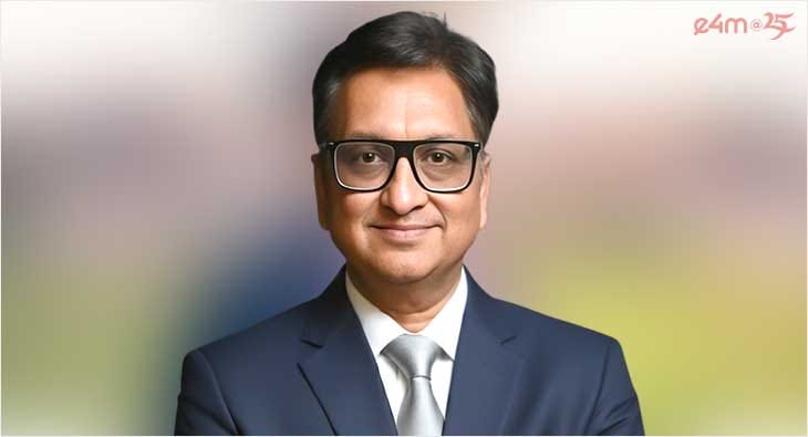 Hemant Jain?blur=25
