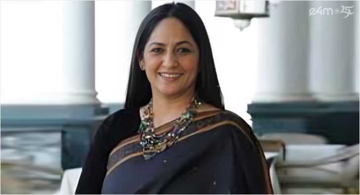 Geetu Bhatnagar?blur=25