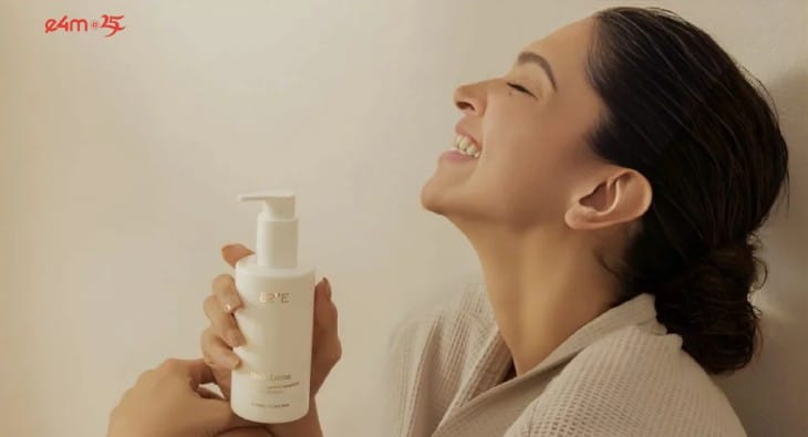 Deepika Padukone’s 82°E?blur=25