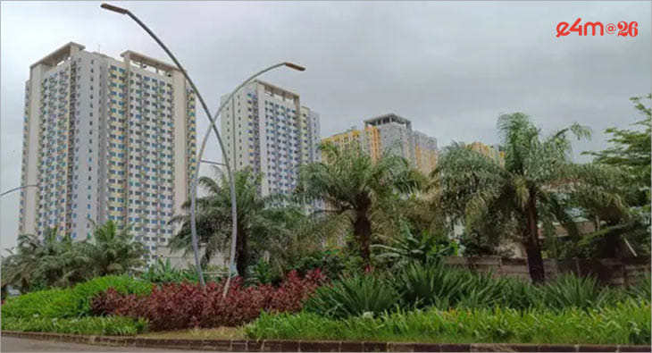 Real Estate Market?blur=25