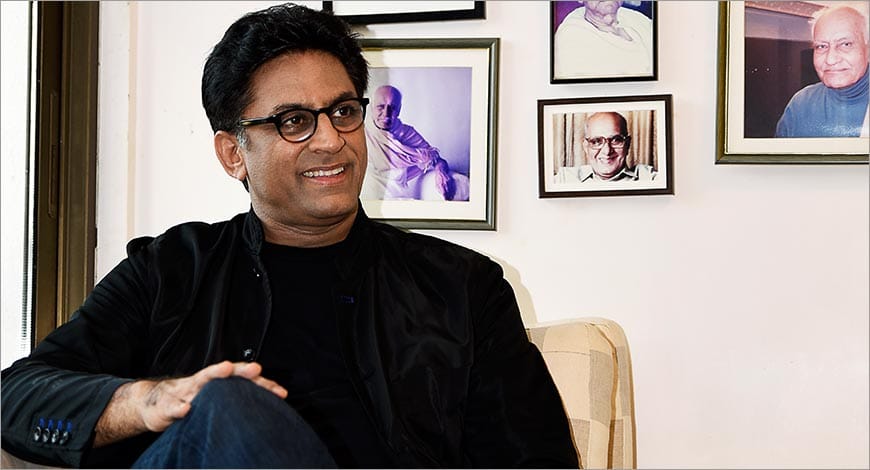 Ram Madhvan?blur=25