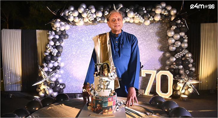 Shashi Tharoor?blur=25