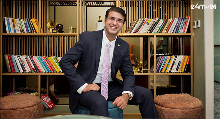 Manish Khedia, The Executive Centre?blur=25