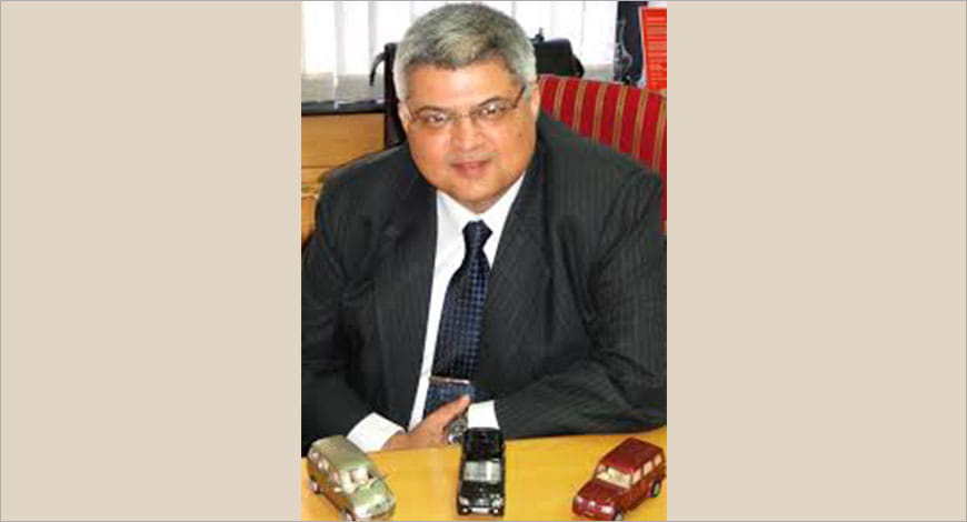 Vivek Nayar Mahindra?blur=25
