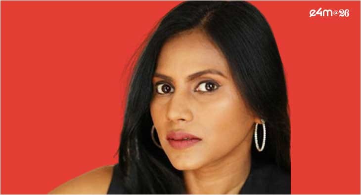 Shradha Agarwal?blur=25
