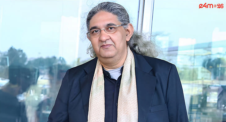 Praveen Vadhera Steps Down as CEO of Indian Outdoor Advertising Association