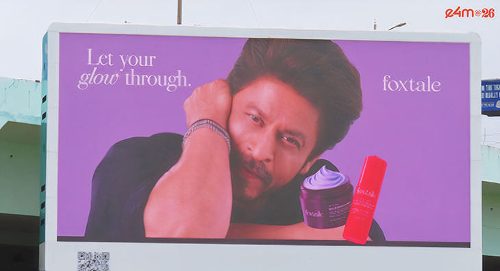 a simple agency bags OOH mandate for Foxtale featuring Shah Rukh Khan