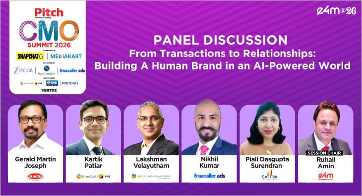 AI panel?blur=25