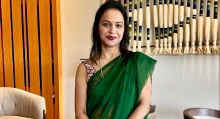 Chitra Awasthi?blur=25