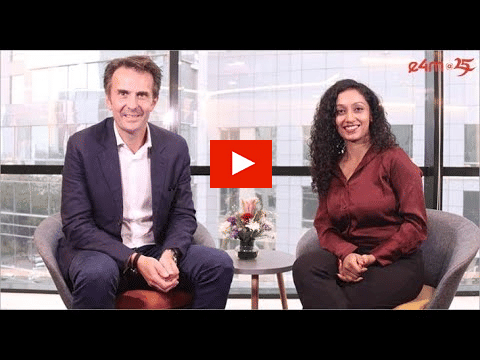 Yannick Bolloré, Havas?blur=25