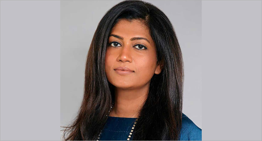 SwatiShetty?blur=25