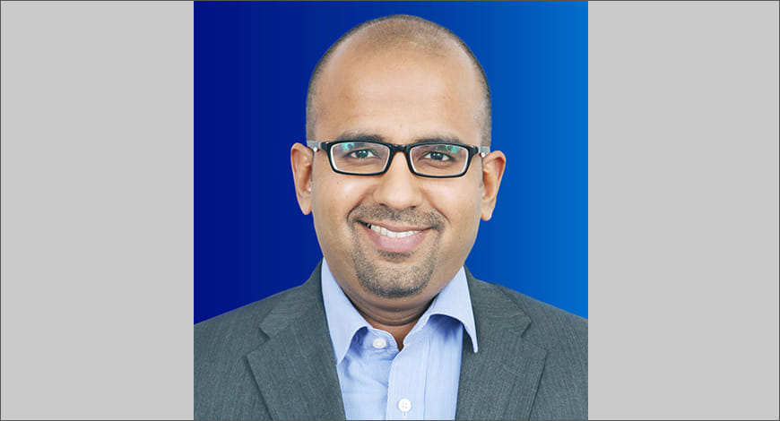 Girish?blur=25