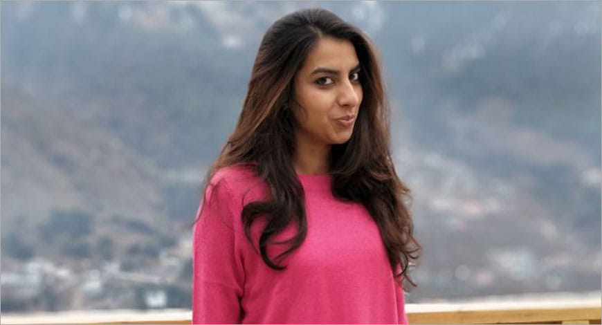 Manika Juneja?blur=25