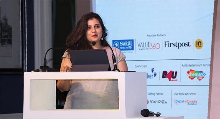 Kanika Kalra?blur=25