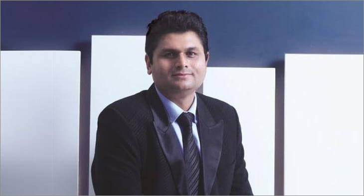 Kunal Solanki?blur=25