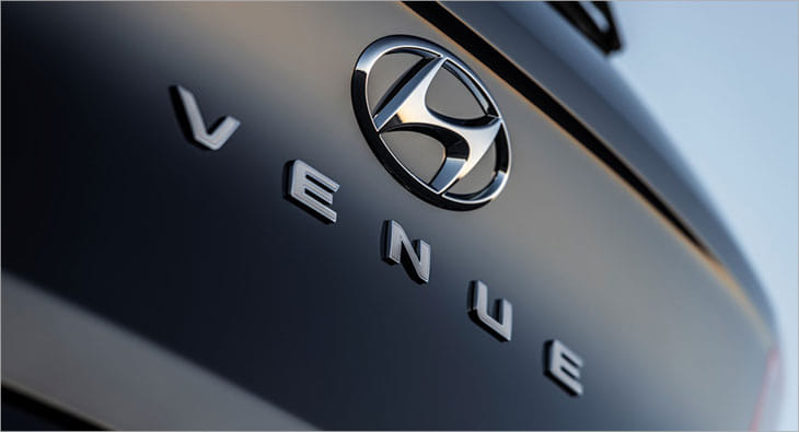 hyundai?blur=25