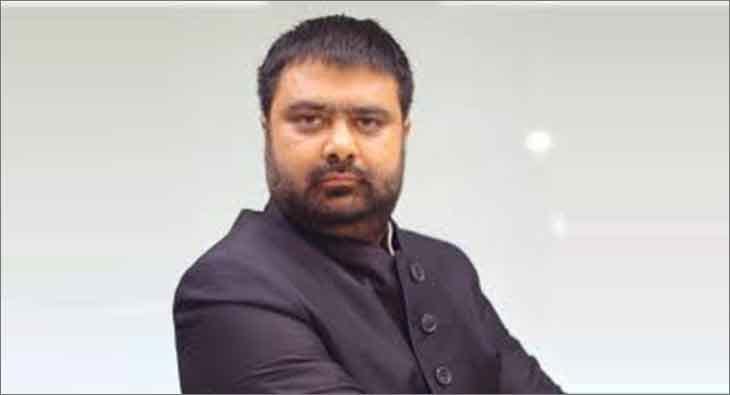 Deepak Chaurasia?blur=25