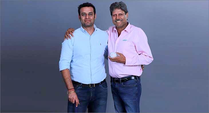 Kapil Dev Apne11?blur=25