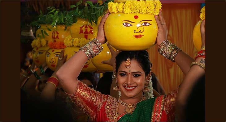 Bonalu?blur=25