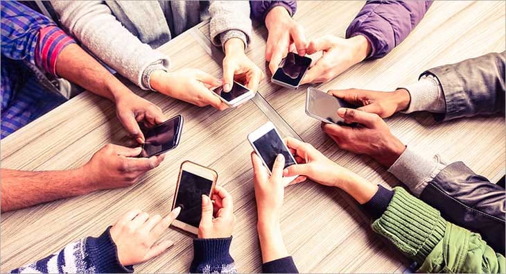 Smartphones?blur=25