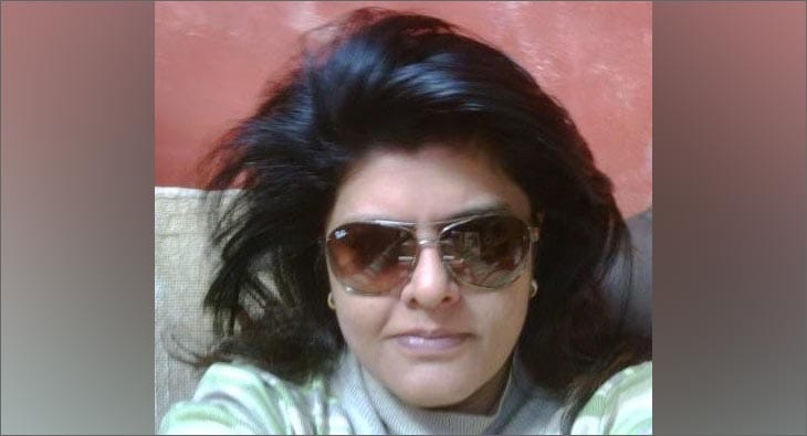 Sneha?blur=25