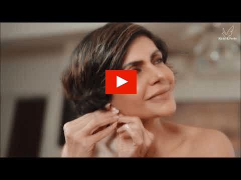 Mandira Bedi Kicky & Perky?blur=25