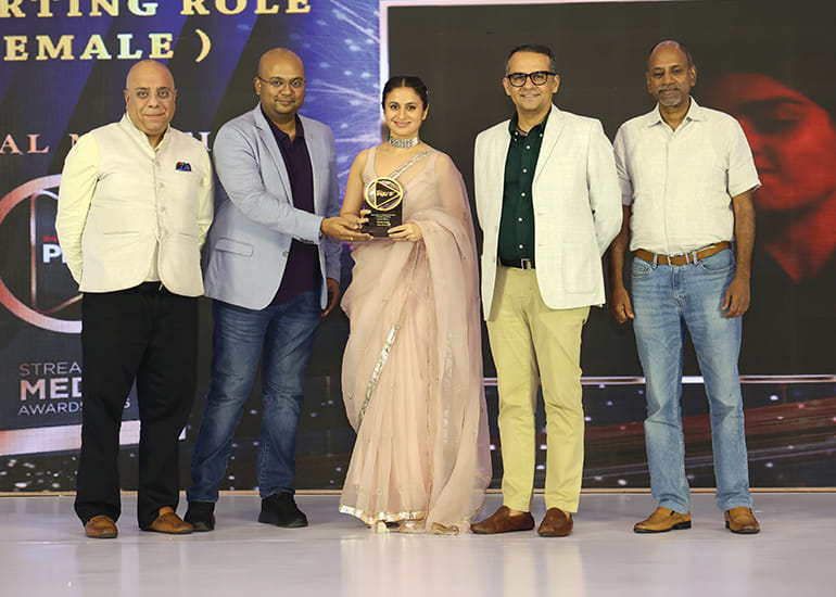 Dr. Annurag Batra of BW Businessworld and exchange4media, Vivek Das of Madison World, Actress Rasika Dugal, Nawal Ahuja of exchange4media, Rajkumar Remalli of Bidvid