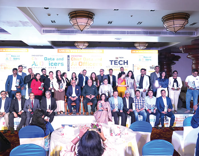 Award winners of BW Chief Data & AI Officers Awards and BW Tech 40 under 40 Awards 2026 along with Dr Annurag Batra of BW BusinessWorld and exchange4media